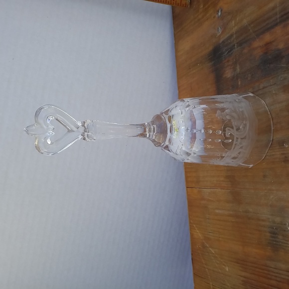 CRYSTAL BELL Dinner Bell Etched with SANTA Sleigh Christmas Winter Holiday - Picture 1 of 5